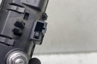 Bouton de coffre VOLKSWAGEN TIGUAN 1