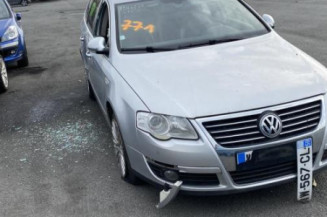 Bouton de coffre VOLKSWAGEN PASSAT 5