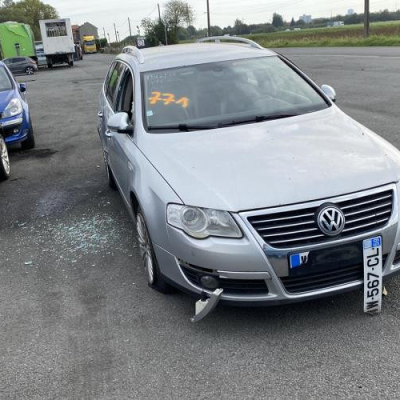 Bouton de coffre VOLKSWAGEN PASSAT 5 Photo n°6