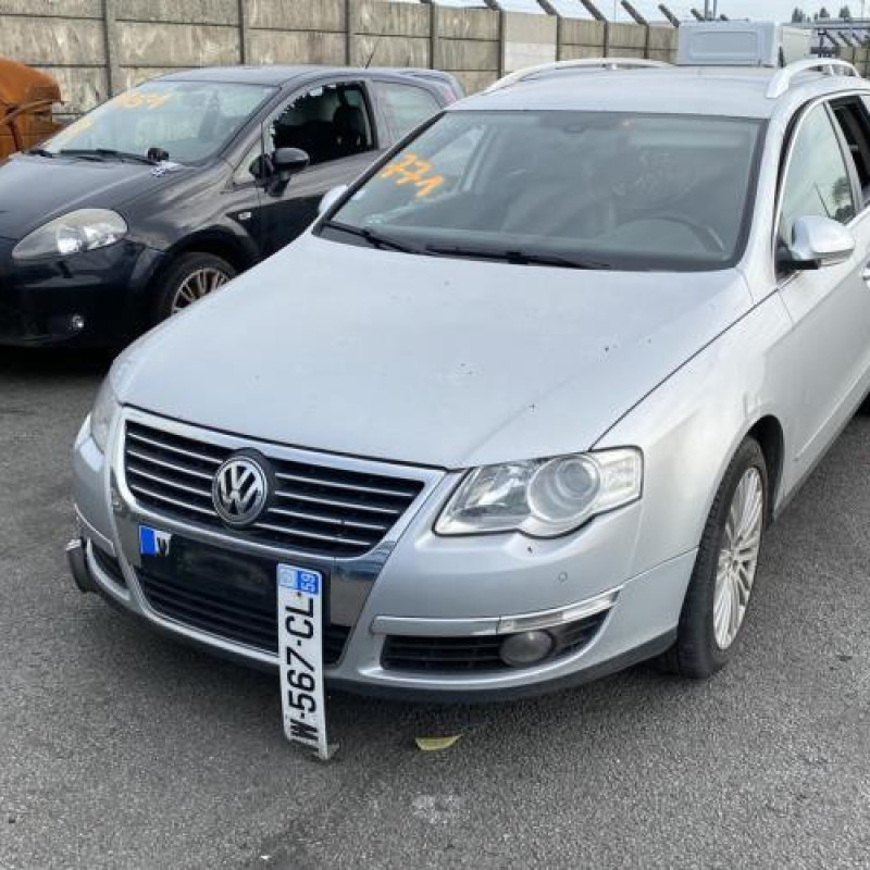 Bouton de coffre VOLKSWAGEN PASSAT 5 Photo n°7