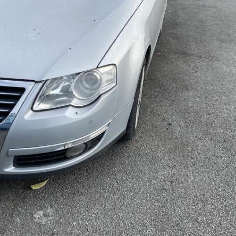 Bouton de coffre VOLKSWAGEN PASSAT 5 Photo n°14
