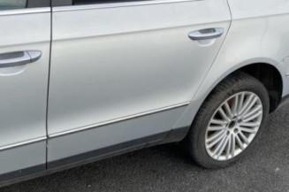 Bouton de coffre VOLKSWAGEN PASSAT 5