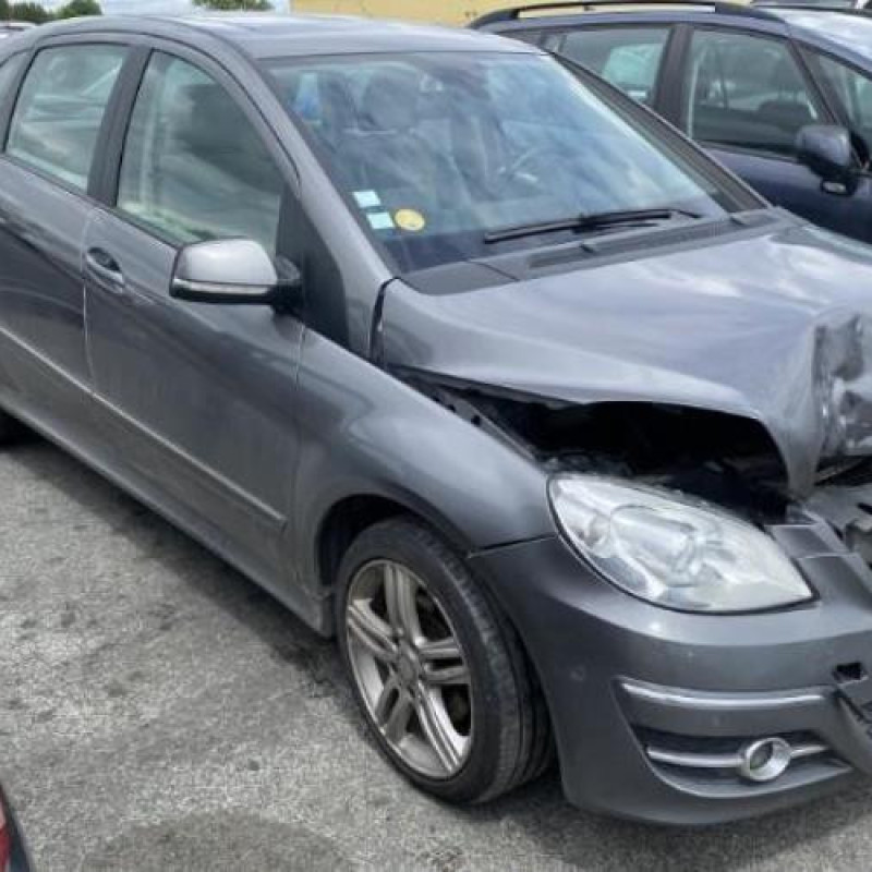 Bouton de coffre MERCEDES CLASSE B 245 Photo n°5