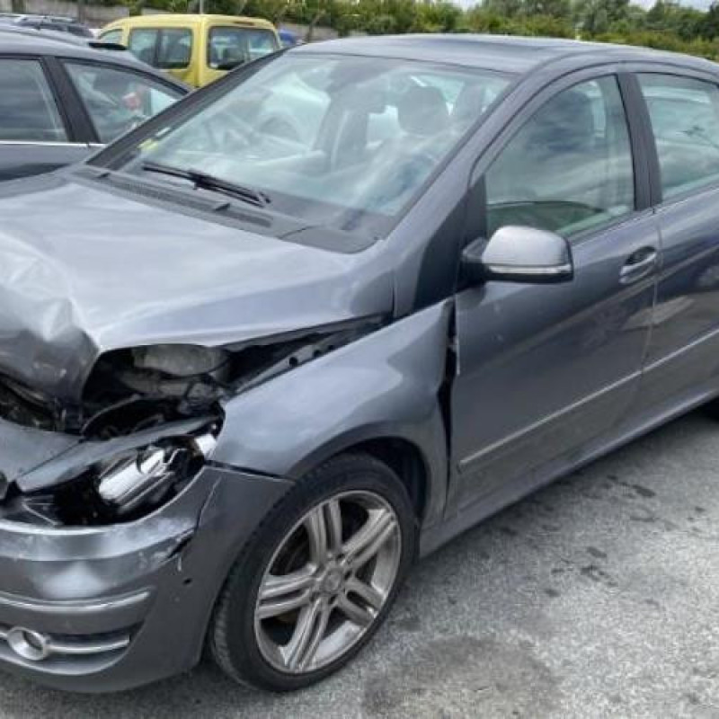 Bouton de coffre MERCEDES CLASSE B 245 Photo n°6