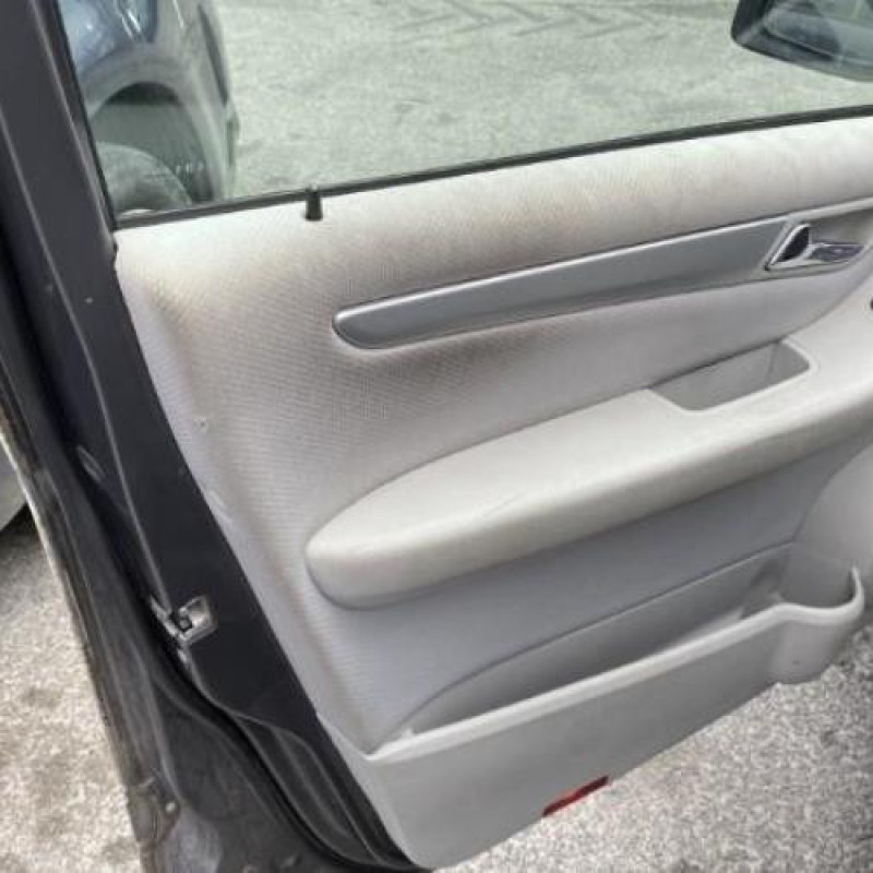Bouton de coffre MERCEDES CLASSE B 245 Photo n°15