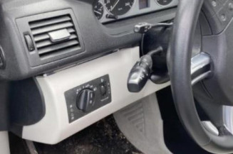 Bouton de coffre MERCEDES CLASSE B 245