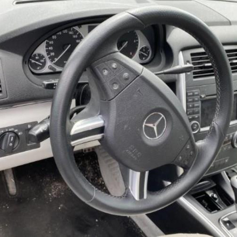 Bouton de coffre MERCEDES CLASSE B 245 Photo n°18