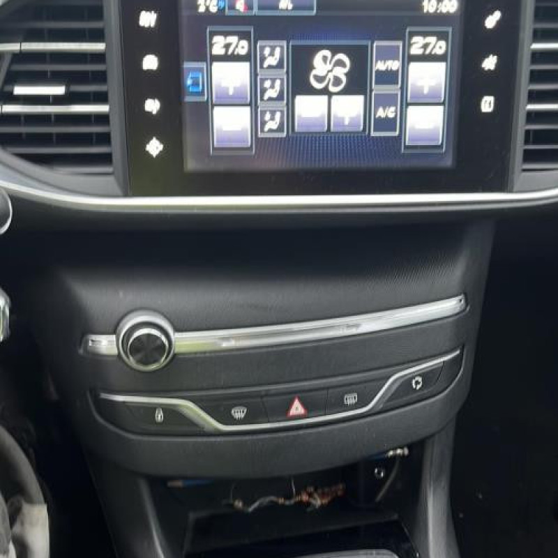 Ecran GPS PEUGEOT 308 2 SW Photo n°13