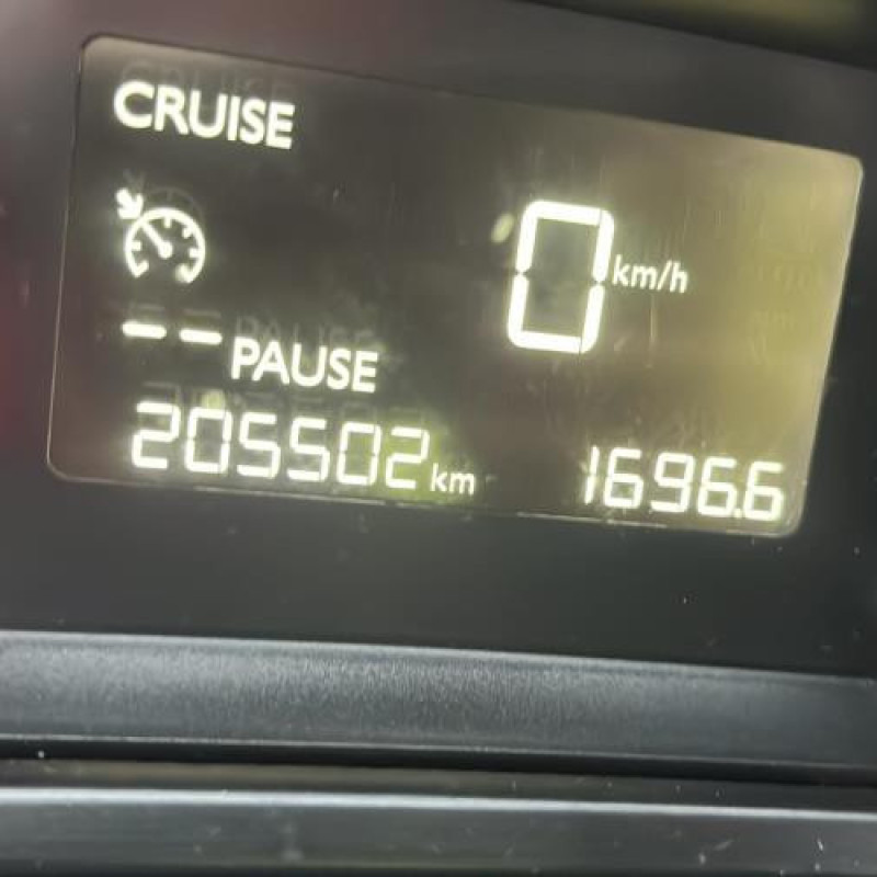 Ecran GPS PEUGEOT 308 2 SW Photo n°14