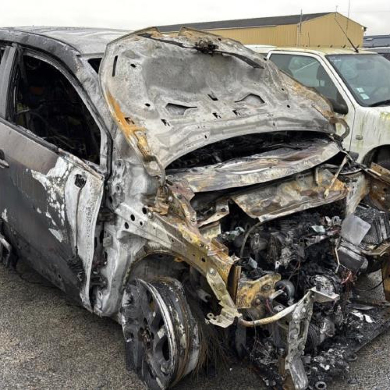 Feu arriere secondaire gauche (feux) RENAULT CAPTUR 1 Photo n°3