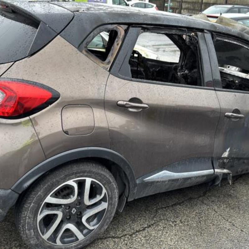 Feu arriere secondaire gauche (feux) RENAULT CAPTUR 1 Photo n°9