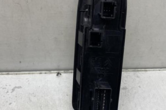 Interrupteur de leve vitre avant gauche PEUGEOT 308 1 SW