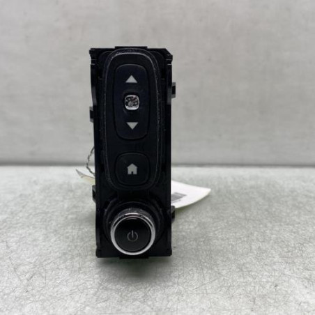 Commande autoradio RENAULT CLIO 4 Photo n°1