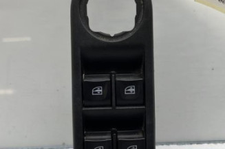 Interrupteur de leve vitre avant gauche RENAULT CAPTUR 1