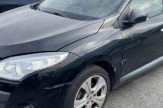 Calculateur moteur RENAULT MEGANE 3
