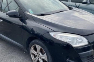 Calculateur moteur RENAULT MEGANE 3