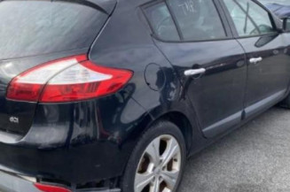 Calculateur moteur RENAULT MEGANE 3