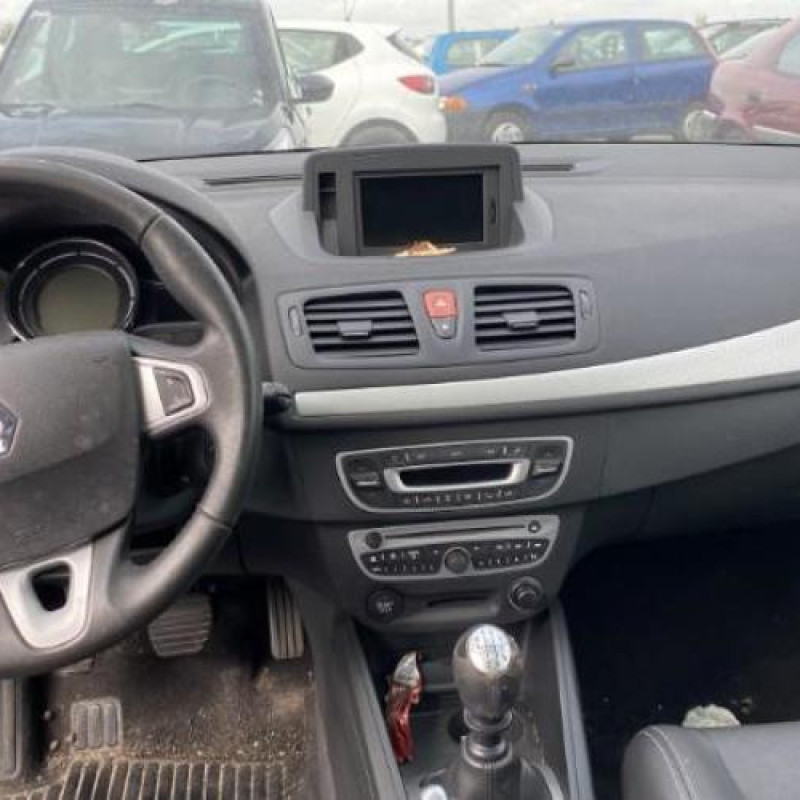 Calculateur moteur RENAULT MEGANE 3 Photo n°18
