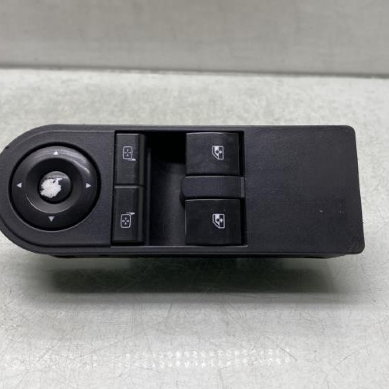 Commande retroviseurs OPEL ZAFIRA B Photo n°1