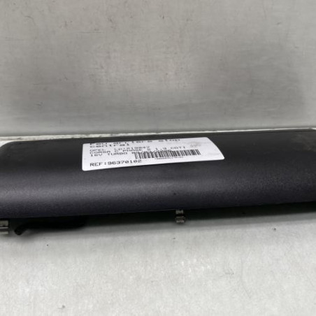 Feu arriere stop central OPEL CORSA C