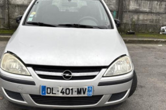 Feu arriere stop central OPEL CORSA C