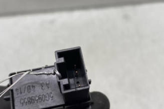 Interrupteur de leve vitre avant droit SEAT LEON 3