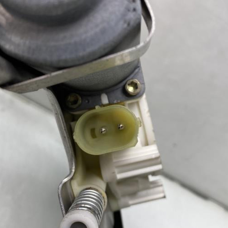 Leve vitre electrique avant droit BMW SERIE 5 E39 Photo n°8
