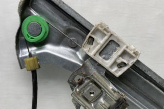 Leve vitre electrique avant droit MERCEDES VITO 639