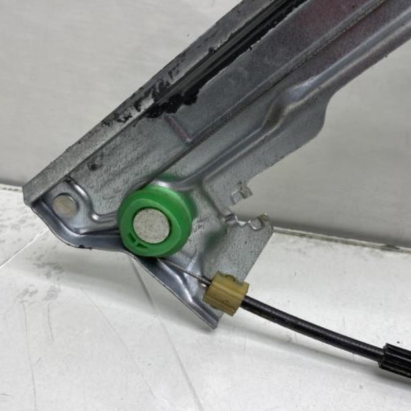 Leve vitre electrique avant droit MERCEDES VITO 639 Photo n°6