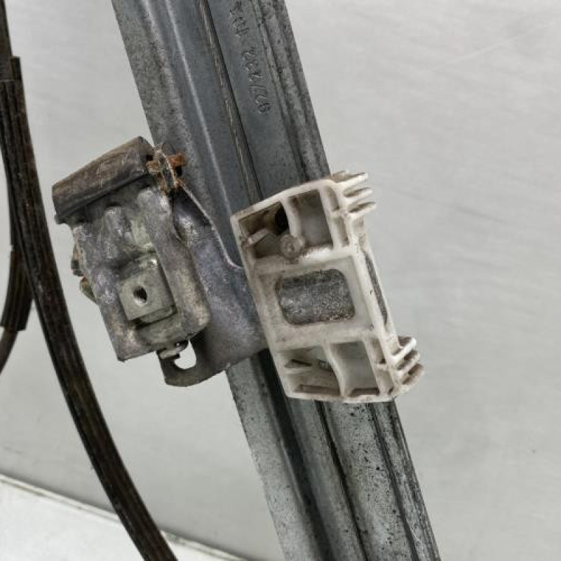 Leve vitre electrique avant gauche MERCEDES VITO 639 Photo n°5