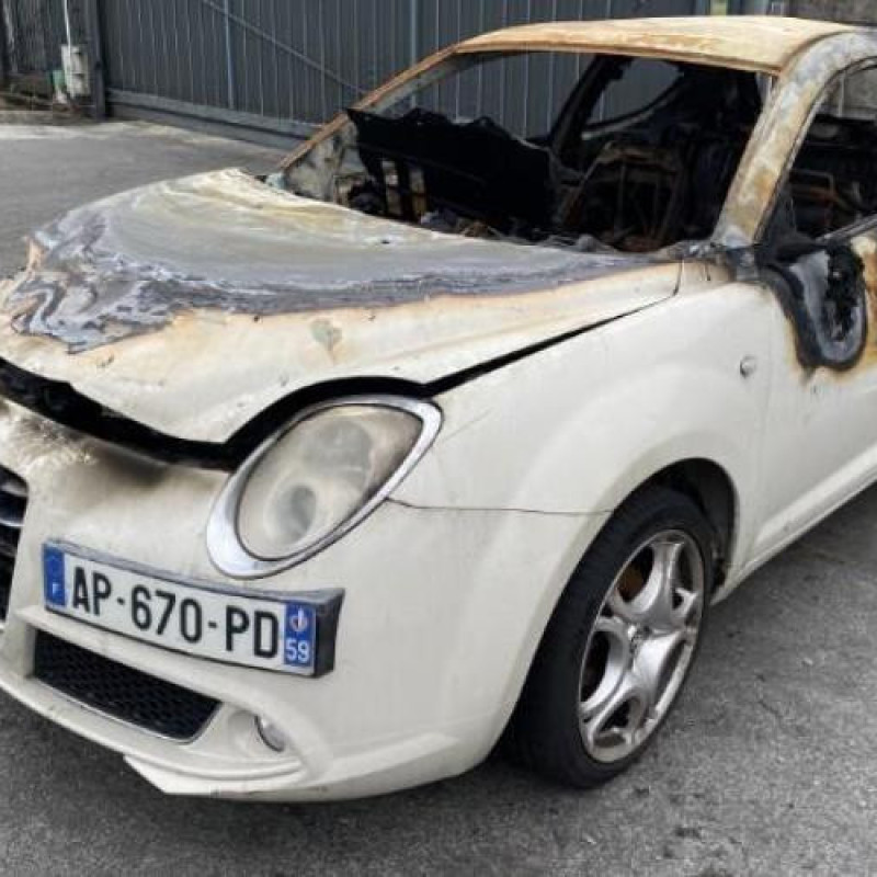 Feu de recul droit ALFA ROMEO MITO Photo n°5