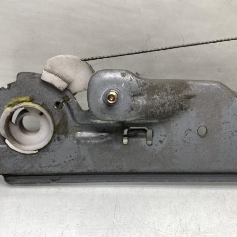 Leve vitre electrique avant droit RENAULT MODUS Photo n°6