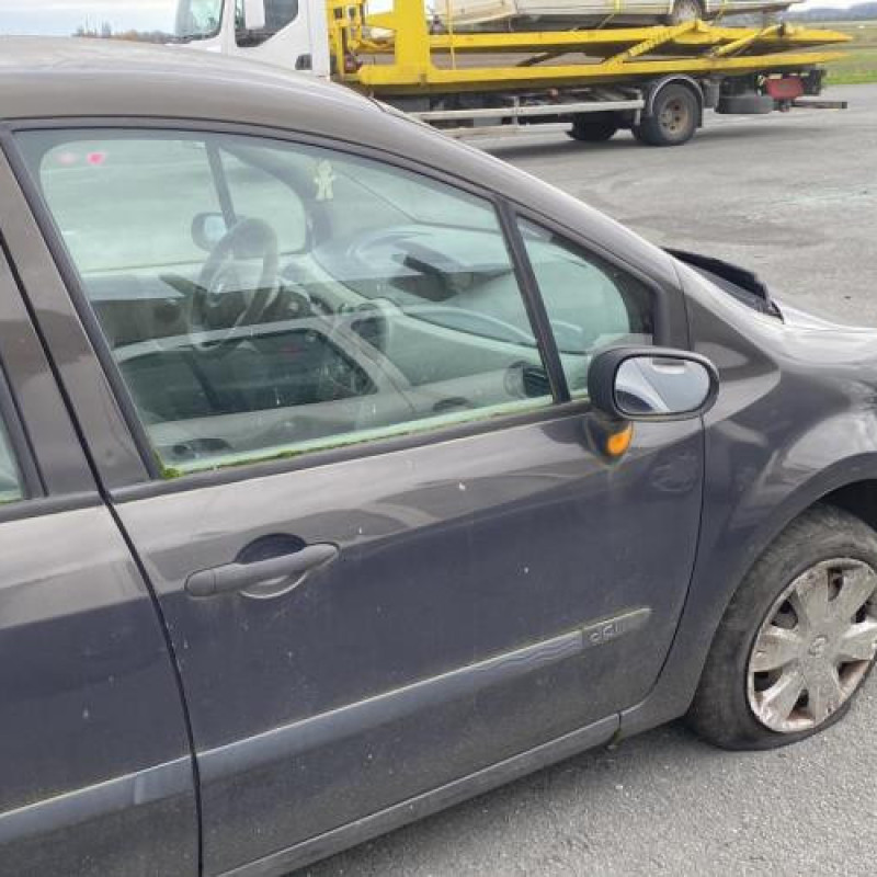 Leve vitre electrique avant droit RENAULT MODUS Photo n°19