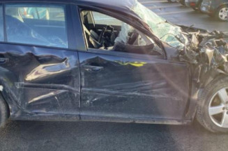 Leve vitre electrique avant gauche VOLKSWAGEN GOLF 5