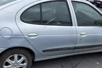 Leve vitre electrique avant droit RENAULT MEGANE 1