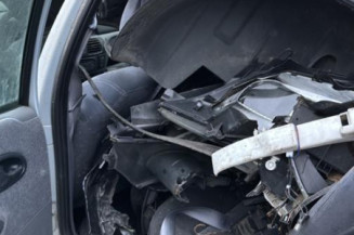 Leve vitre electrique avant droit RENAULT MEGANE 1