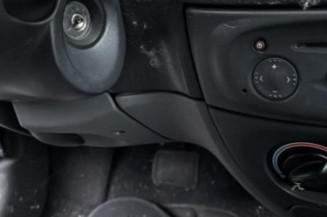 Leve vitre electrique avant droit RENAULT MEGANE 1