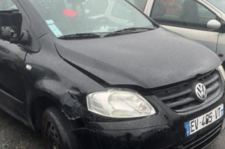 Leve vitre electrique avant droit VOLKSWAGEN FOX
