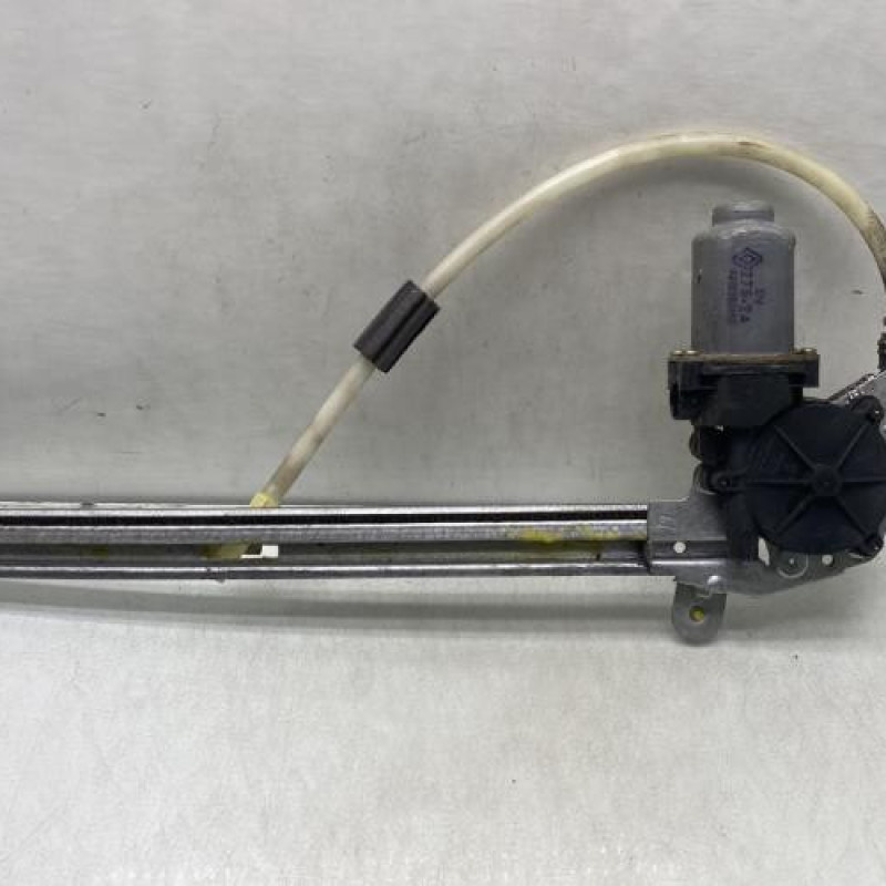 Leve vitre electrique arriere droit RENAULT LAGUNA 2 Photo n°1