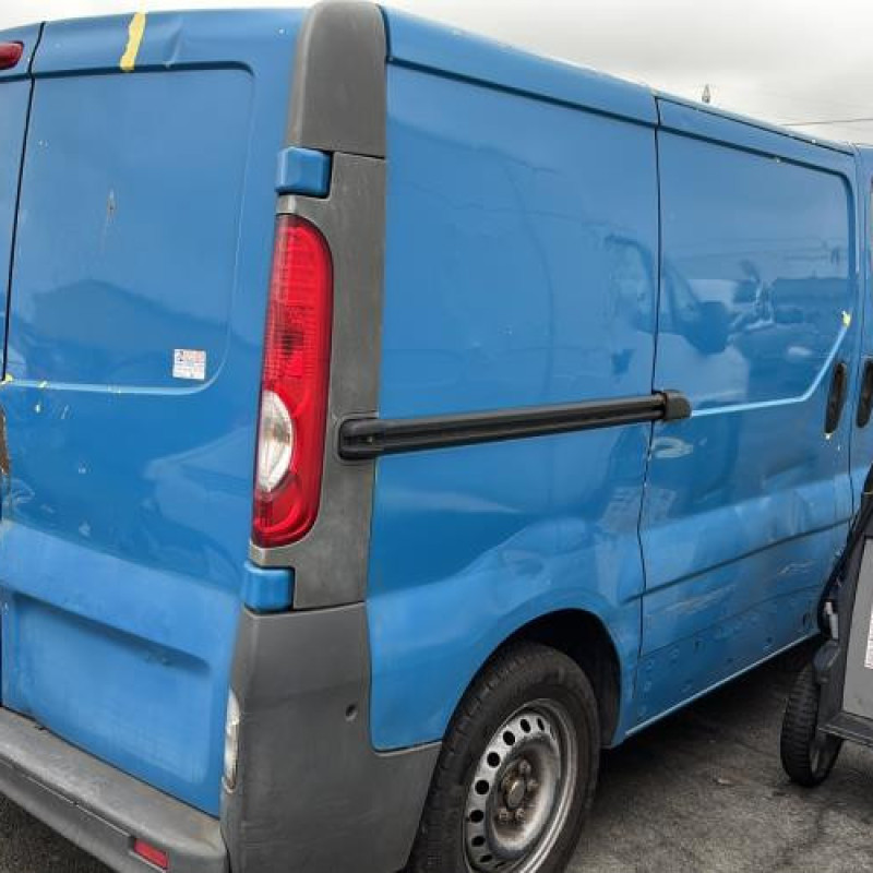 Demarreur RENAULT TRAFIC 2 Photo n°8