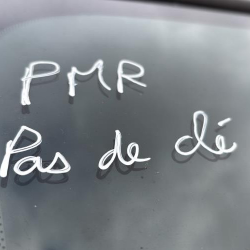 Demarreur RENAULT TRAFIC 2 Photo n°13