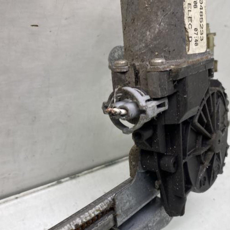 Leve vitre electrique arriere droit RENAULT ESPACE 4 Photo n°3