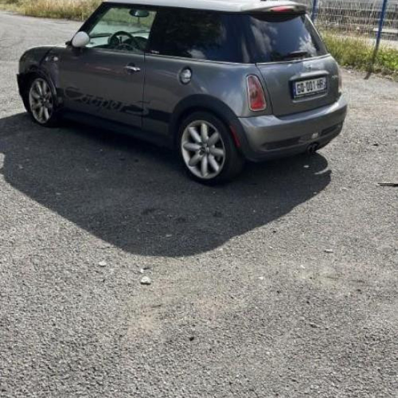 Etrier arriere droit (freinage) MINI MINI 1 R50/R53 Photo n°8
