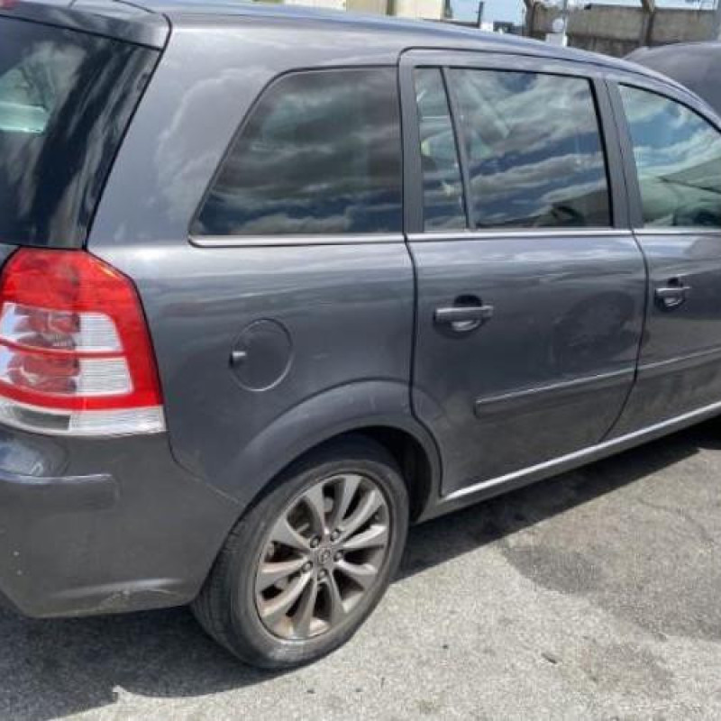 Neiman OPEL ZAFIRA B Photo n°8