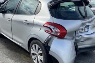 Leve vitre electrique avant gauche PEUGEOT 208 1