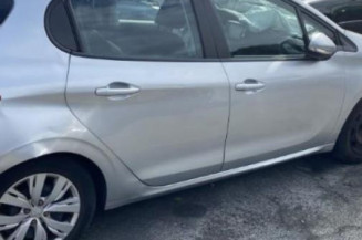 Leve vitre electrique avant gauche PEUGEOT 208 1
