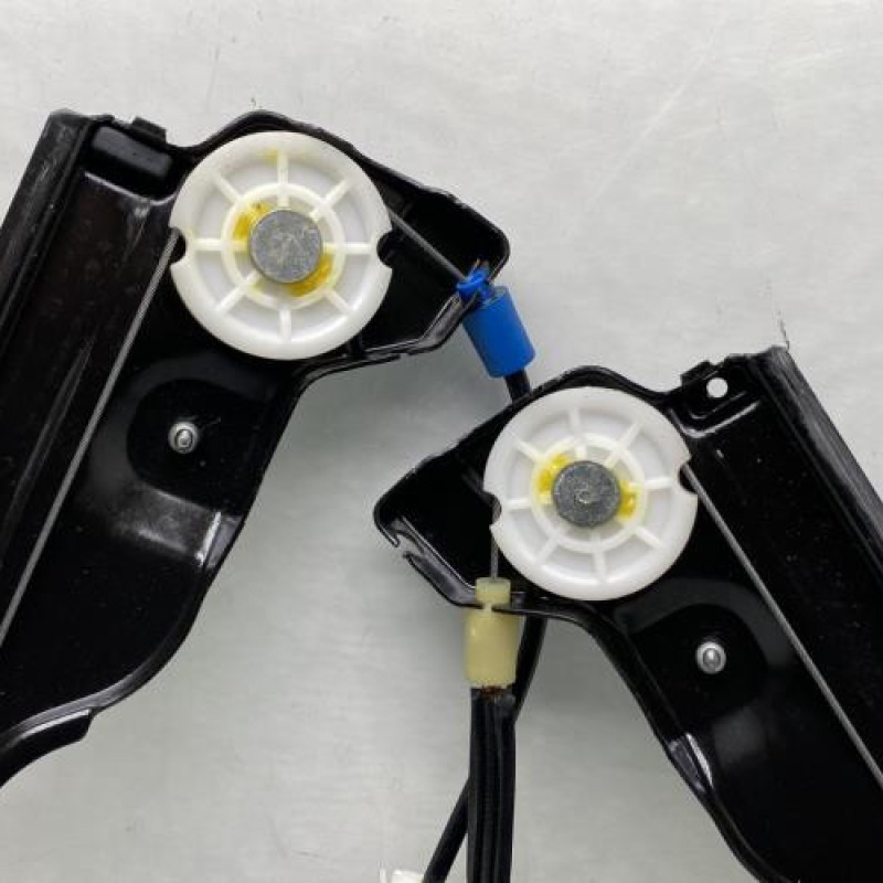 Leve vitre electrique avant droit NISSAN QASHQAI 1 Photo n°3