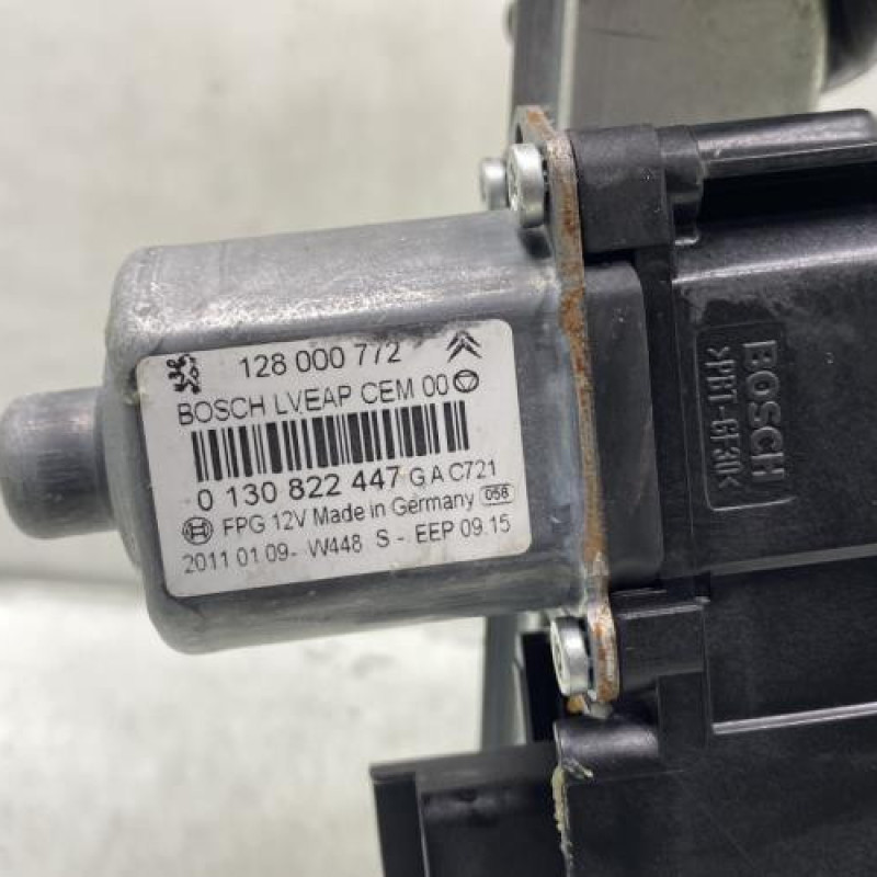Leve vitre electrique arriere gauche CITROEN C5 2 Photo n°4