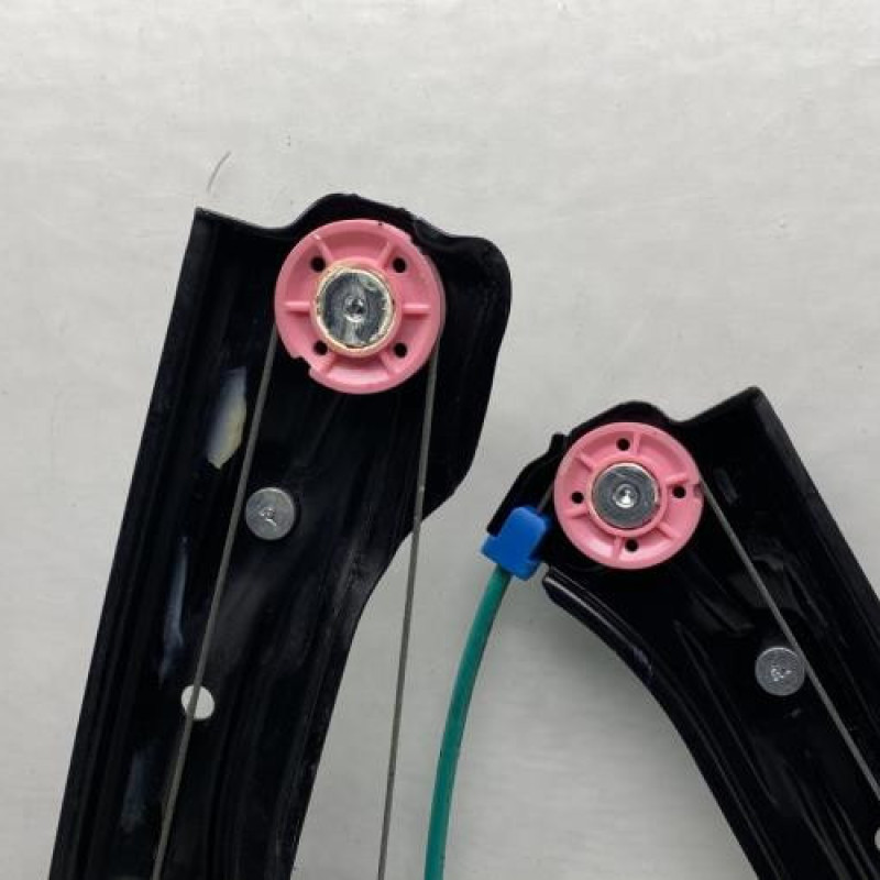 Leve vitre electrique avant droit BMW SERIE 1 F20 Photo n°4
