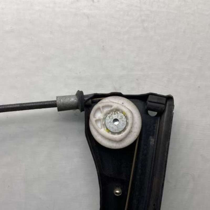 Leve vitre electrique avant gauche MERCEDES CLASSE C 203 Photo n°4